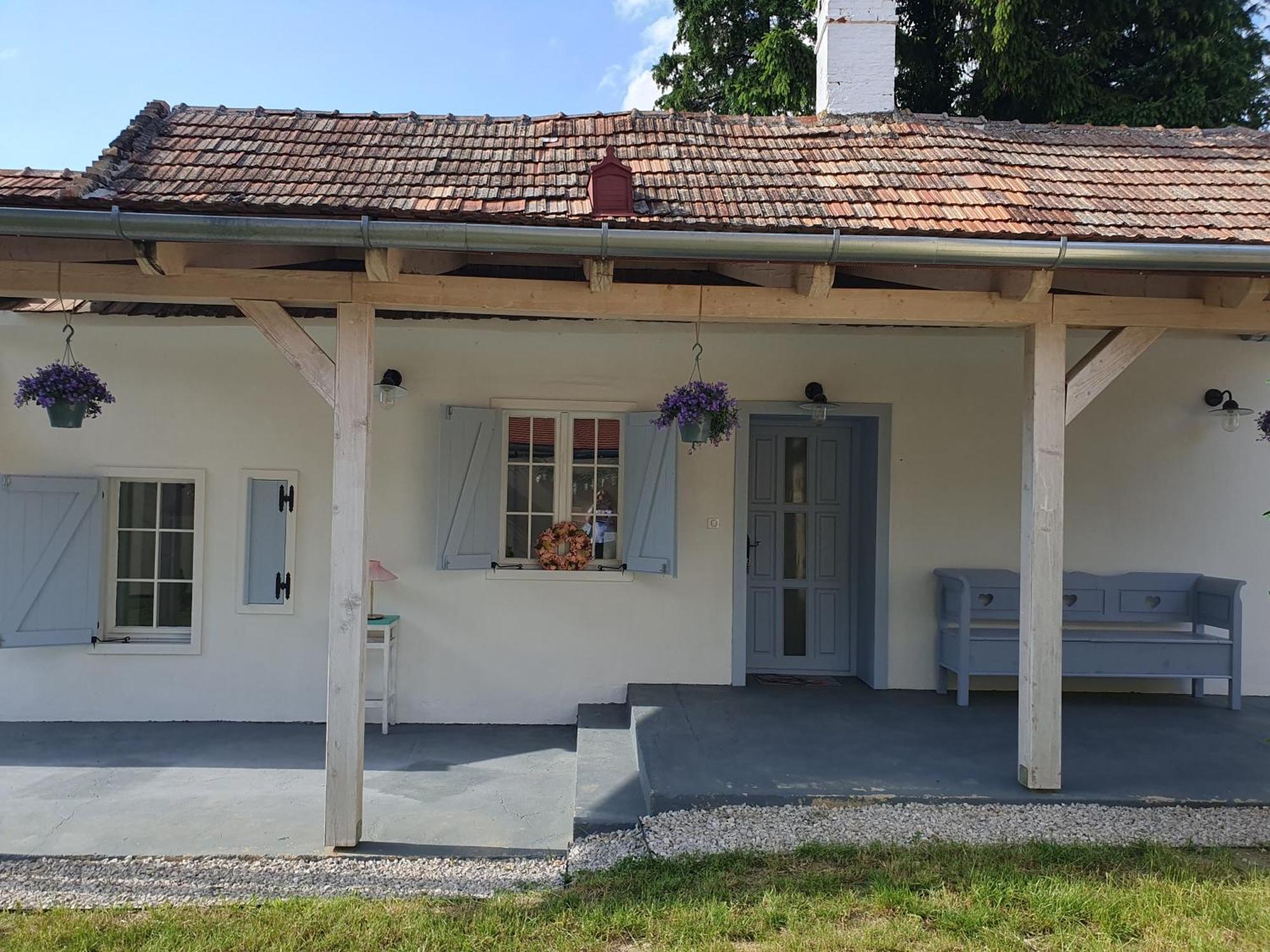 Appartamento Goforest - 150y Old Vintage Balaton - Max 6 Person